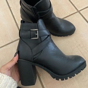 Black heeled booties